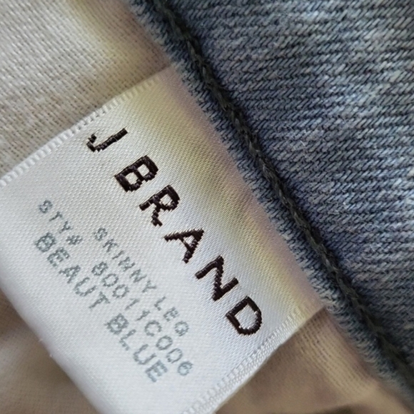 J Brand Premium Denim Mid Rise Skinny Jeans - Picture 9 of 12